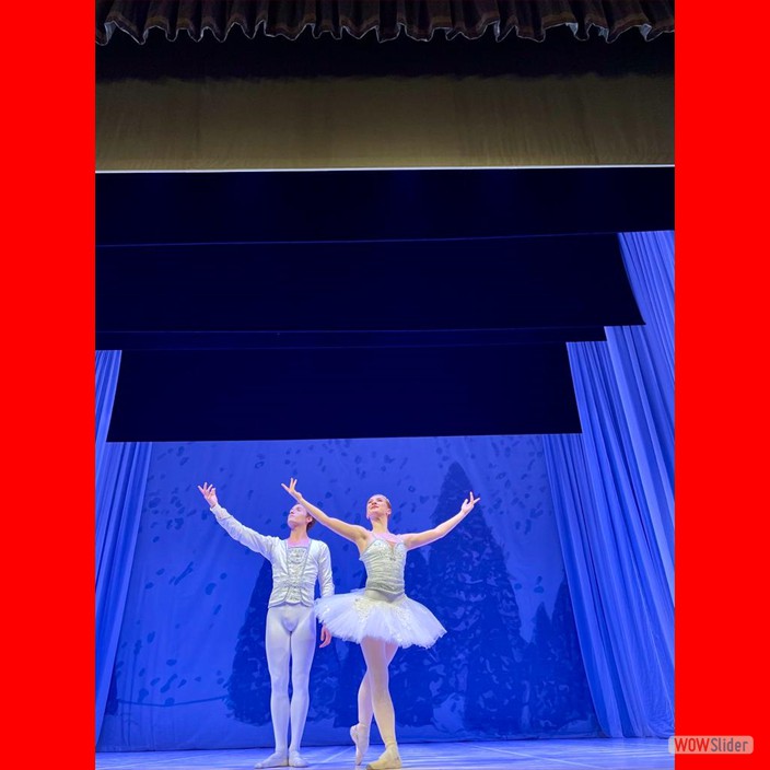 27 58a78215-4b22-456b-8cec-7c9b50a22e78