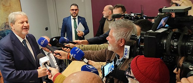 Pres Conf st fine anno  