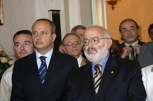 Mario Pietracupa (pres Cons. Reg.Molise) - Giovanni Cannata (Magnifico Rettore Univers. Molise).JPG