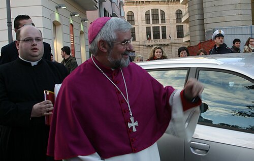 - Padre GianCarlo Maria Bregantini arrivo a Campobasso.jpg